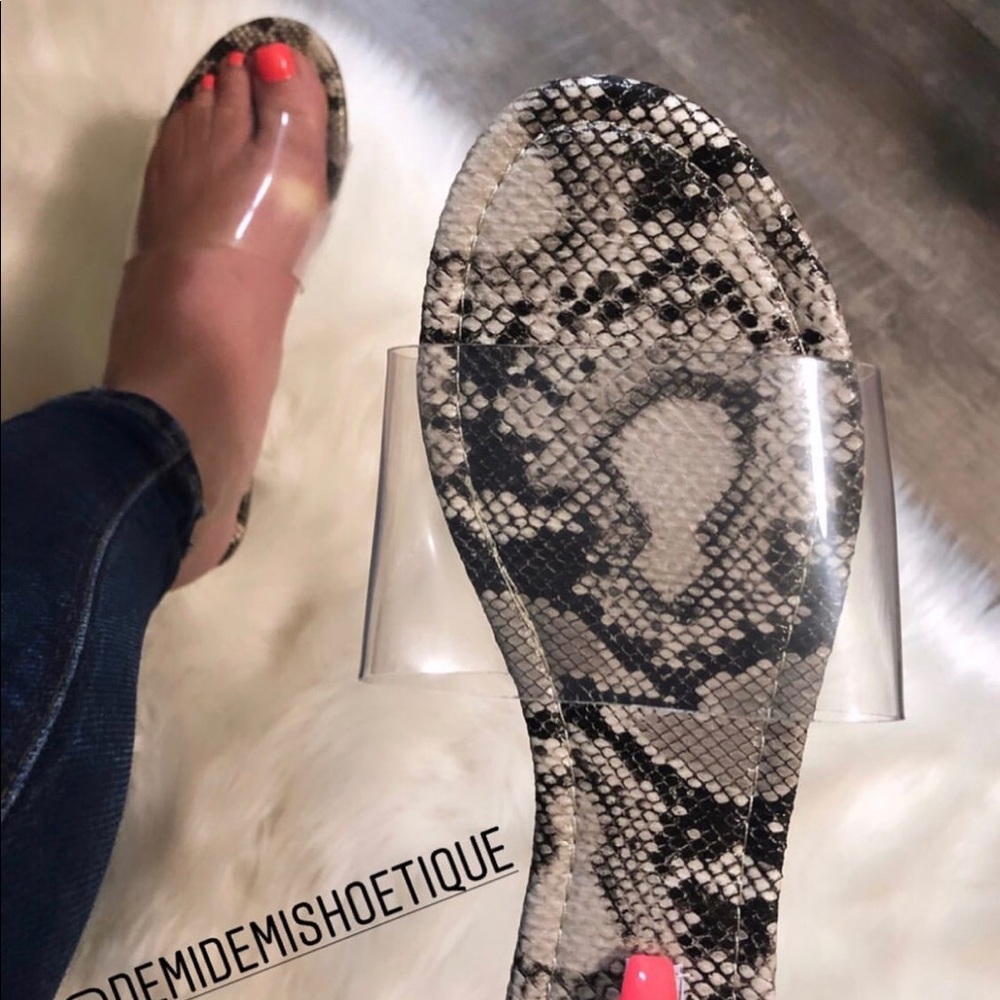 “CEECEE” Sandal Slides - Snake Print